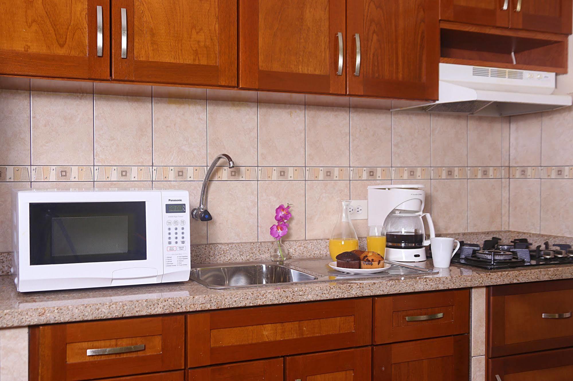 Punto Di Oro Apartments Resort Tanki Leendert Екстериор снимка